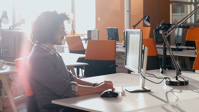 Posterframe for Contact Center solutions video.